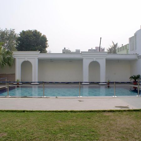 Hotel Ritz Plaza Amritsar Zewnętrze zdjęcie