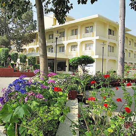 Hotel Ritz Plaza Amritsar Zewnętrze zdjęcie
