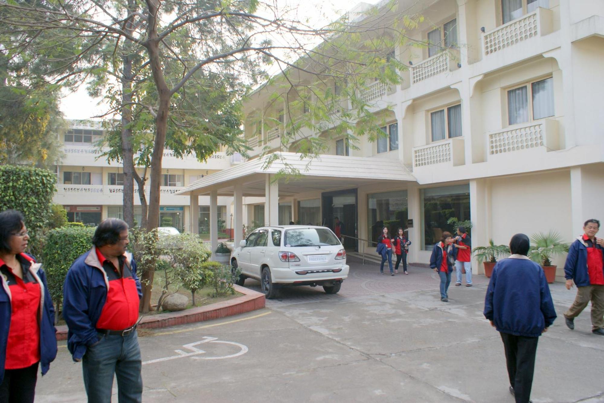 Hotel Ritz Plaza Amritsar Zewnętrze zdjęcie