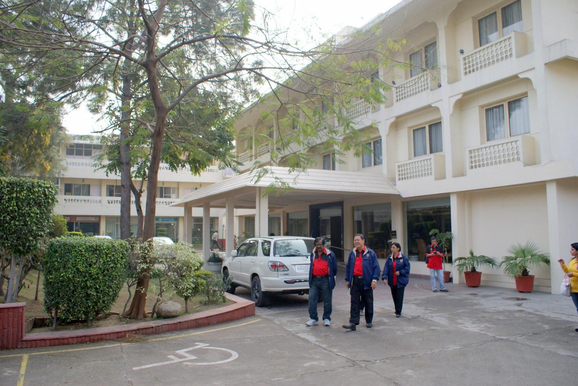 Hotel Ritz Plaza Amritsar Zewnętrze zdjęcie