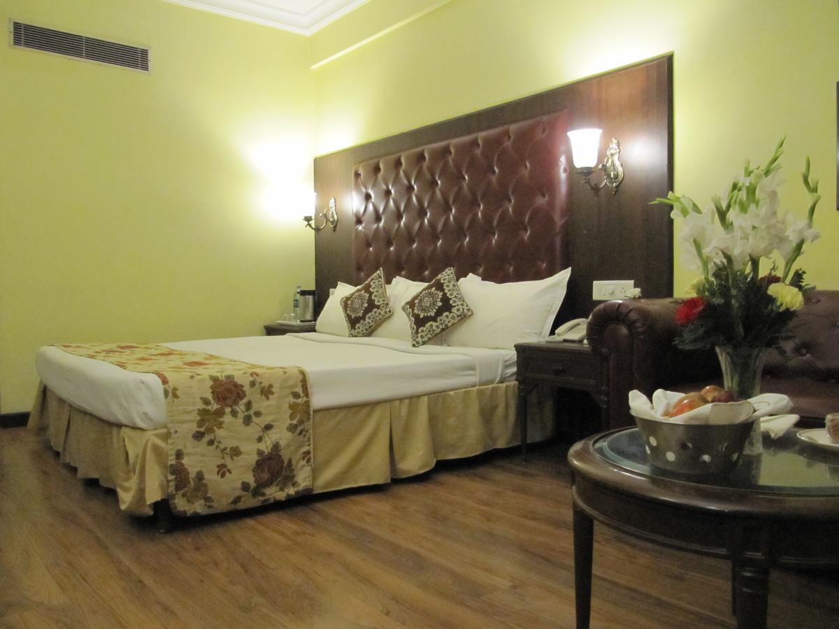 Hotel Ritz Plaza Amritsar Zewnętrze zdjęcie